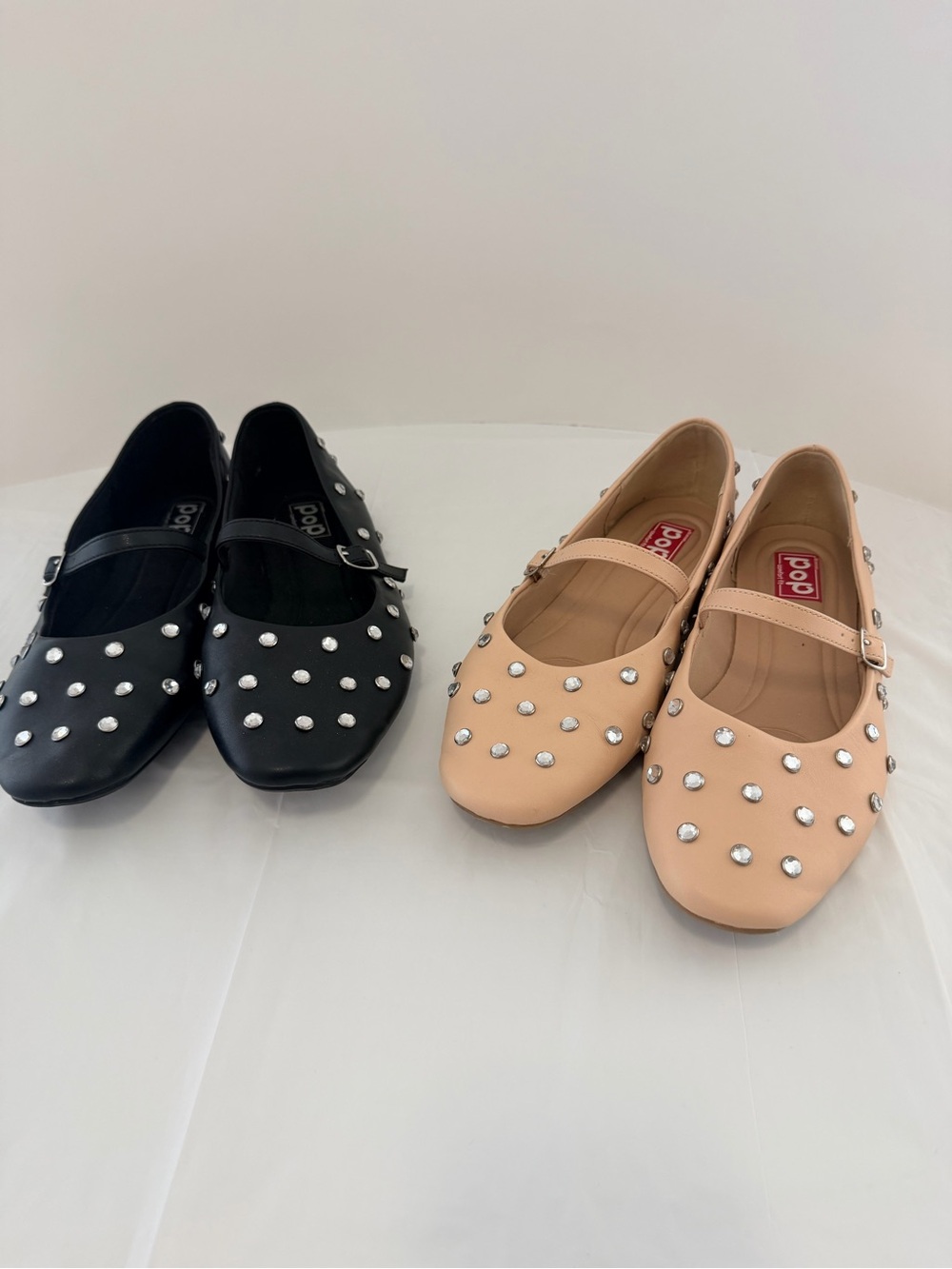 ✨ Women’s Rhinestone Mary Jane Flats – Size 10M ✨

Available in nude and black.